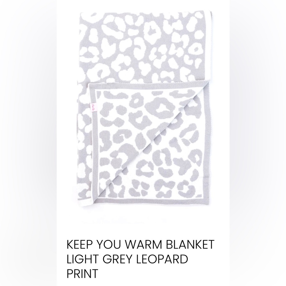 Pink Lily- light grey leopard throw blanket. Extra soft & cozy 💕
